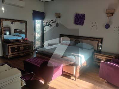 FULLY FURNISHED 01 KANAL LUXURIOUS UPPER PORTION AVAILABLE FOR RENT