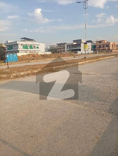 25*50 Plot For Sale Top Location