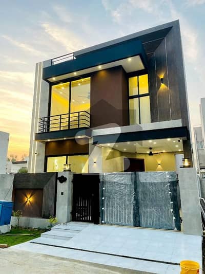 5 Marla Brand New Modern Design House With Double Kitchen Available For Rent