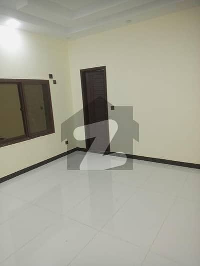 نارتھ ناظم آباد ۔ بلاک ڈی نارتھ ناظم آباد,کراچی میں 4 کمروں کا 16 مرلہ بالائی پورشن 1.7 لاکھ میں کرایہ پر دستیاب ہے۔