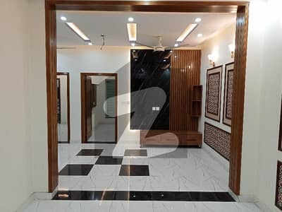 5 Marla Triple Storey House for Rent Eden Boulevard 5 Marla Triple Storey House for Rent Eden Boulevard