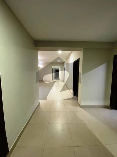 عسکری 11 ۔ سیکٹر بی اپارٹمنٹس عسکری 11,عسکری,لاہور میں 4 کمروں کا 12 مرلہ فلیٹ 4.0 کروڑ میں برائے فروخت۔