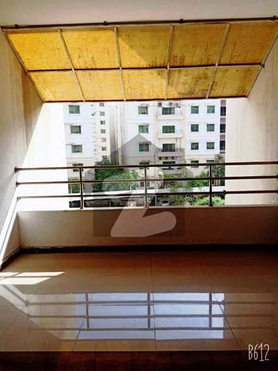 Prime 1st Floor 10 Marla Apartment For Sale | Askari 11, Lahore