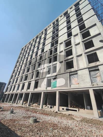 مڈ وے کمرشل بحریہ ٹاؤن,لاہور میں 1 کمرے کا 2 مرلہ فلیٹ 72.0 لاکھ میں برائے فروخت۔