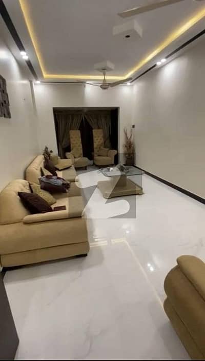 3 Bed DD Available For Sale Shaheed-E-Millat Road 1700 Square Feet Old But Well Maintained