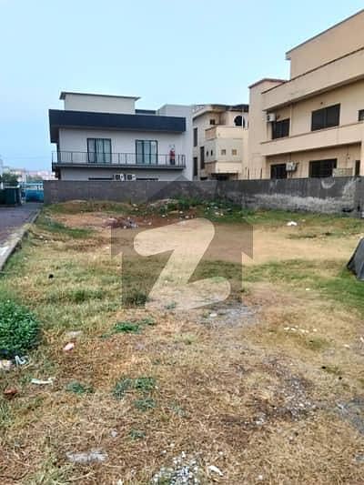 1 Kanal Corner Plot Available For Sale in PWD islamabad