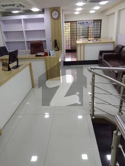 بلیو ایریا اسلام آباد میں 4 مرلہ دکان 4.5 لاکھ میں کرایہ پر دستیاب ہے۔