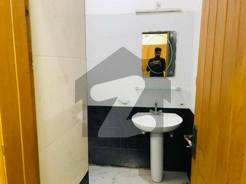 ڈی ۔ 12 اسلام آباد میں 3 کمروں کا 10 مرلہ بالائی پورشن 1.1 لاکھ میں کرایہ پر دستیاب ہے۔ ڈی ۔ 12 اسلام آباد میں 3 کمروں کا 10 مرلہ بالائی پورشن 1.1 لاکھ میں کرایہ پر دستیاب ہے۔