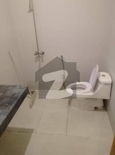 سلطان ٹاؤن لاہور میں 2 کمروں کا 5 مرلہ بالائی پورشن 38.0 ہزار میں کرایہ پر دستیاب ہے۔