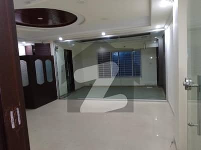 520 Square Feet Brand New Corporation Office For Rent At Main Boulevard Gulberg 3 Lahore