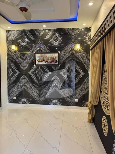 5 MARLA BRAND NEW LUXURY HOUSE AVAILABLE FOR SALE