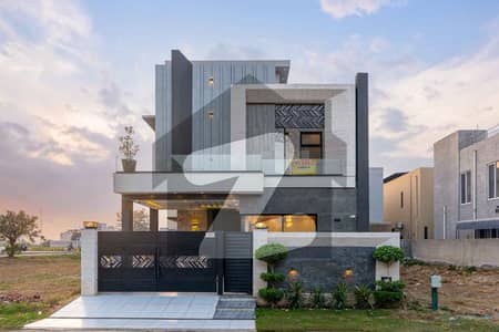 ڈی ایچ اے 9 ٹاؤن ۔ بلاک ڈی ڈی ایچ اے 9 ٹاؤن,ڈیفنس (ڈی ایچ اے),لاہور میں 3 کمروں کا 5 مرلہ مکان 2.15 کروڑ میں برائے فروخت۔