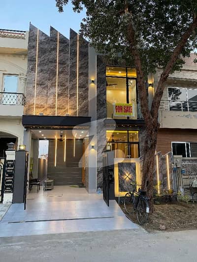 ڈی ایچ اے 11 رہبر فیز 2 ڈی ایچ اے 11 رہبر,لاہور میں 3 کمروں کا 5 مرلہ مکان 2.65 کروڑ میں برائے فروخت۔