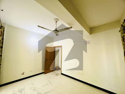 ایف ۔ 17 اسلام آباد میں 1 کمرے کا 2 مرلہ کمرہ 25.0 ہزار میں کرایہ پر دستیاب ہے۔