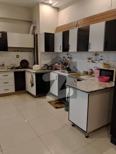 leased 3 bed dd flat for sale