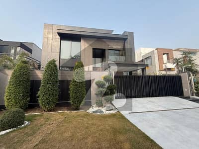 1 KANAL BRAND NEW MODERN HOUSE AVAILABLE FOR SALE IN IEP EINGEERING TOWN TOWN