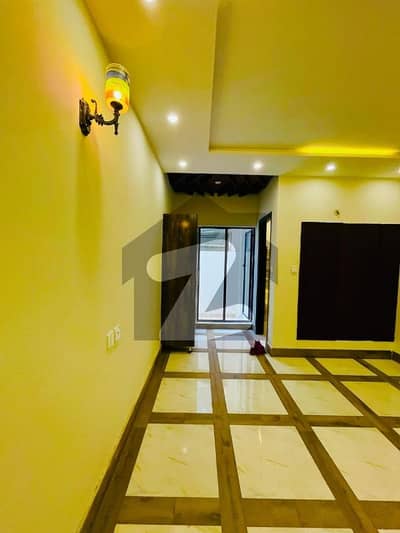 10 Marla House For Rent In Wapda Town Phase One E Block