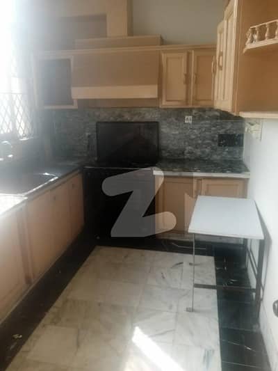 i. 8.1 Ground floor flat for rent for job holder