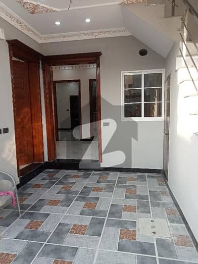 الاحمد گارڈن ہاوسنگ سکیم جی ٹی روڈ,لاہور میں 5 کمروں کا 5 مرلہ مکان 1.85 کروڑ میں برائے فروخت۔