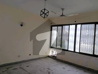 10 Marla Flat In Askari 5