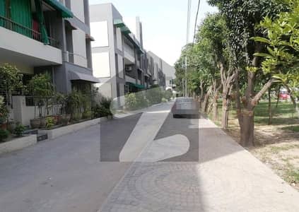 Flat For rent In Askari 5 Lahore
