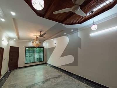 Want To Buy A Prime Location House In Islamabad?