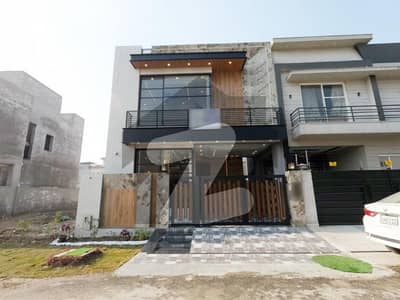 Ready To Buy A House 5 Marla In Lahore