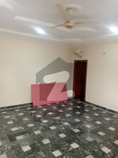 I. 8 Kanal 1st Floor For Rent.