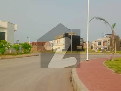 5 Marla Solid Land Prime Location Plot For Sale In M Block Phase 8