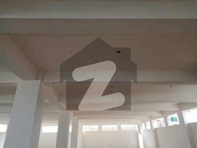 سندھ انڈسٹریل ٹریڈنگ اسٹی - ایس آئی ٹی ای کراچی میں 3 کنال فیکٹری 21.0 کروڑ میں برائے فروخت۔