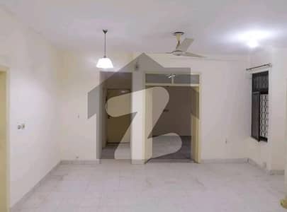 10 Marla Flat Up For rent In Askari 5