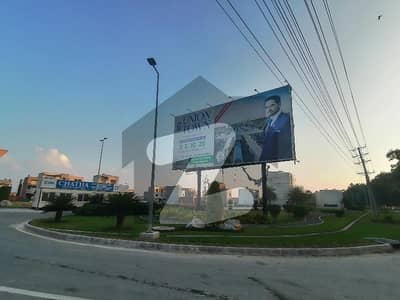 On Excellent Location Residential Plot For sale In Beautiful Union Livings