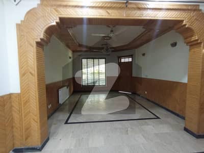 I-8 Lower Portion Sized 14 Marla For Rent