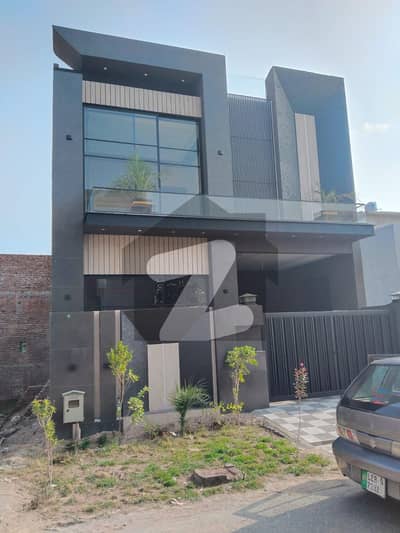 رائل آرچرڈ - بلاک ایف رائل آرچرڈ,ملتان پبلک سکول روڈ,ملتان میں 4 کمروں کا 5 مرلہ مکان 2.0 کروڑ میں برائے فروخت۔ رائل آرچرڈ - بلاک ایف رائل آرچرڈ,ملتان پبلک سکول روڈ,ملتان میں 4 کمروں کا 5 مرلہ مکان 2.0 کروڑ میں برائے فروخت۔