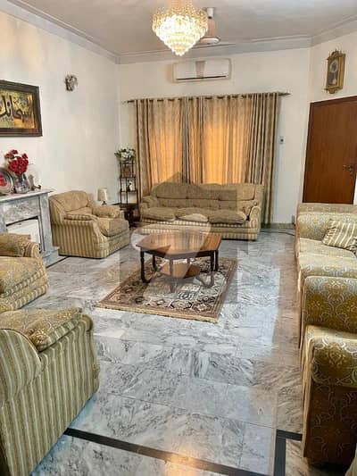 جی ۔ 9/1 جی ۔ 9,اسلام آباد میں 6 کمروں کا 14 مرلہ مکان 11.25 کروڑ میں برائے فروخت۔