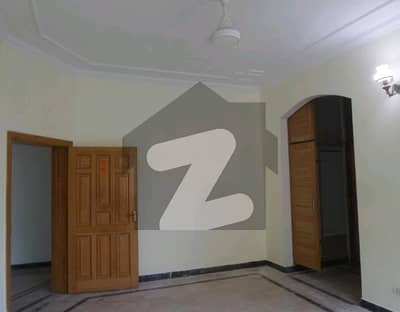 Ideally Located Upper Portion For Rent In I-8 Available Ideally Located Upper Portion For Rent In I-8 Available