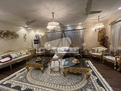 4 Kanal Luxury House + 18000' Covered Area + Cinema Thetar