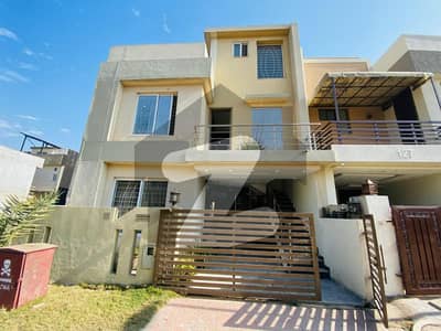 5 MARLA SLIGHTLY USED GOOD CONDITION HOUSE FOR SALE IN BAHRIA TOWN PAHSE 8