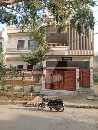 گلشنِ معمار - سیکٹر آر گلشنِ معمار,گداپ ٹاؤن,کراچی میں 6 کمروں کا 10 مرلہ مکان 3.5 کروڑ میں برائے فروخت۔