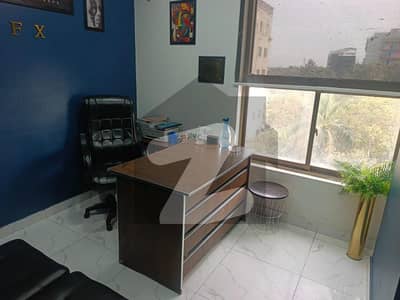گلبرگ لاہور میں 2 مرلہ دفتر 70.0 ہزار میں کرایہ پر دستیاب ہے۔