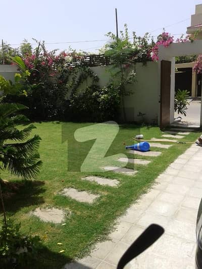 fully furnished hours 250 yard