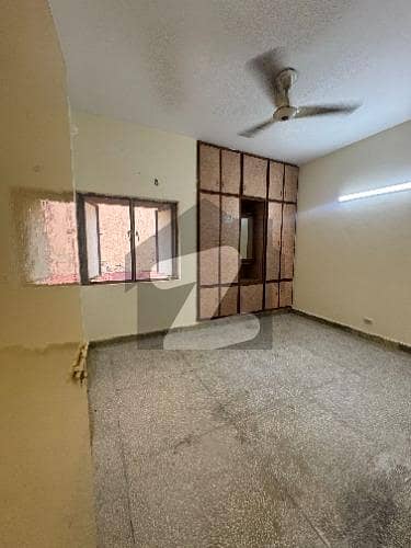 جی ۔ 11/4 جی ۔ 11,اسلام آباد میں 2 کمروں کا 3 مرلہ فلیٹ 1.65 کروڑ میں برائے فروخت۔ جی ۔ 11/4 جی ۔ 11,اسلام آباد میں 2 کمروں کا 3 مرلہ فلیٹ 1.65 کروڑ میں برائے فروخت۔