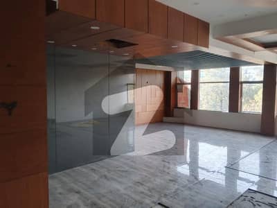 بلیو ایریا اسلام آباد میں 5 کمروں کا 11 مرلہ دفتر 6.0 لاکھ میں کرایہ پر دستیاب ہے۔