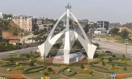 بحریہ ٹاؤن اسلام آباد میں 1 کنال رہائشی پلاٹ 1.42 کروڑ میں برائے فروخت۔