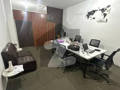 گلبرگ لاہور میں 2 مرلہ دفتر 32.0 ہزار میں کرایہ پر دستیاب ہے۔