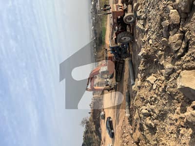 4 Kanal Corner Farmhouse Plot on 3-Year Installments | A Executive Premium Block Gulberg Islamabad | Payment Protection Guaranteed 4 Kanal Corner Farmhouse Plot on 3-Year Installments | A Executive Premium Block Gulberg Islamabad | Payment Protection Guaranteed