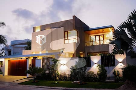 Dha Phase 8 Brand New Artistic Bunglow For Sale