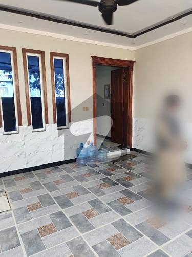 گلبرگ ریزیڈنشیا - بلاک ایل گلبرگ ریزیڈنشیا,گلبرگ,اسلام آباد میں 2 کمروں کا 7 مرلہ زیریں پورشن 75.0 ہزار میں کرایہ پر دستیاب ہے۔ گلبرگ ریزیڈنشیا - بلاک ایل گلبرگ ریزیڈنشیا,گلبرگ,اسلام آباد میں 2 کمروں کا 7 مرلہ زیریں پورشن 75.0 ہزار میں کرایہ پر دستیاب ہے۔