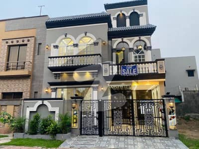 10 Marla Fully Furnished House For Sale In Sector C, Bahria Town Lahore