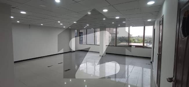 3000 Square Feet Office In Only Rs. 200000000